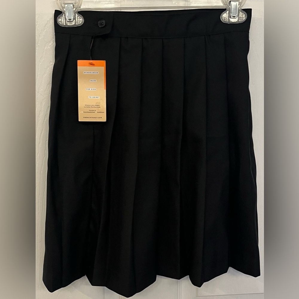 Skirt Girls French Toast, Size 7 NWT